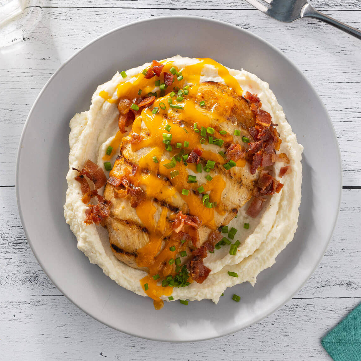 Grilled Chicken and Fully Loaded Cauliflower Mash - Pruvit Meal Delivery